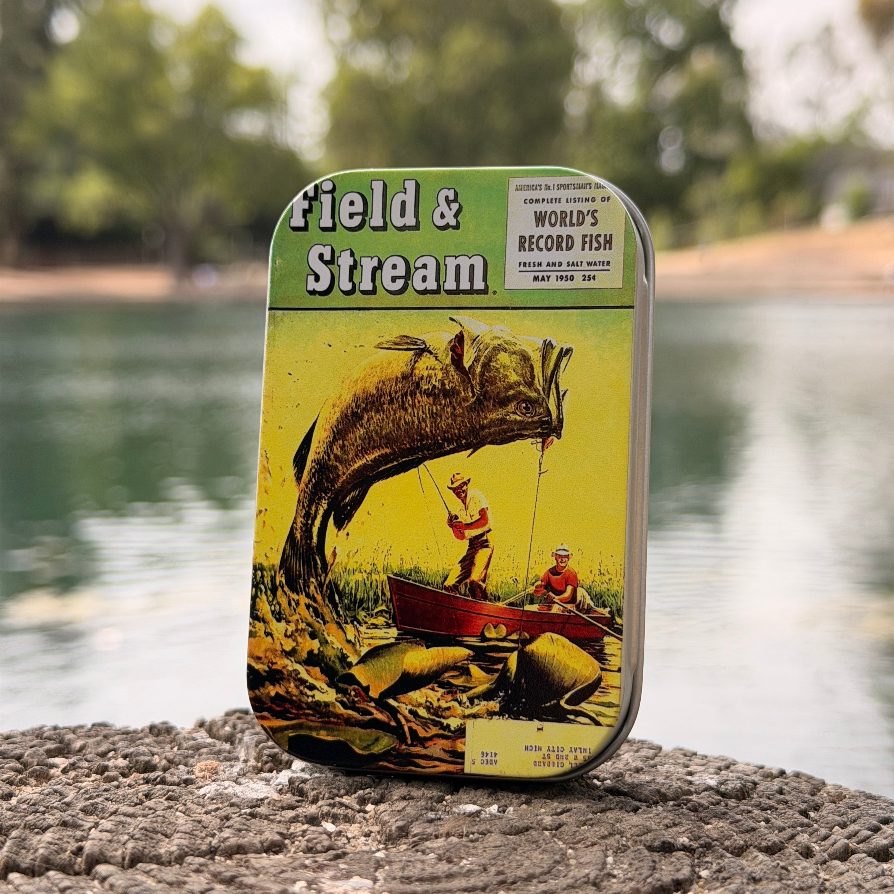 Vintage Fishing Tin with 6 Section Insert– Retro Pocket Tin with Magazine Art
